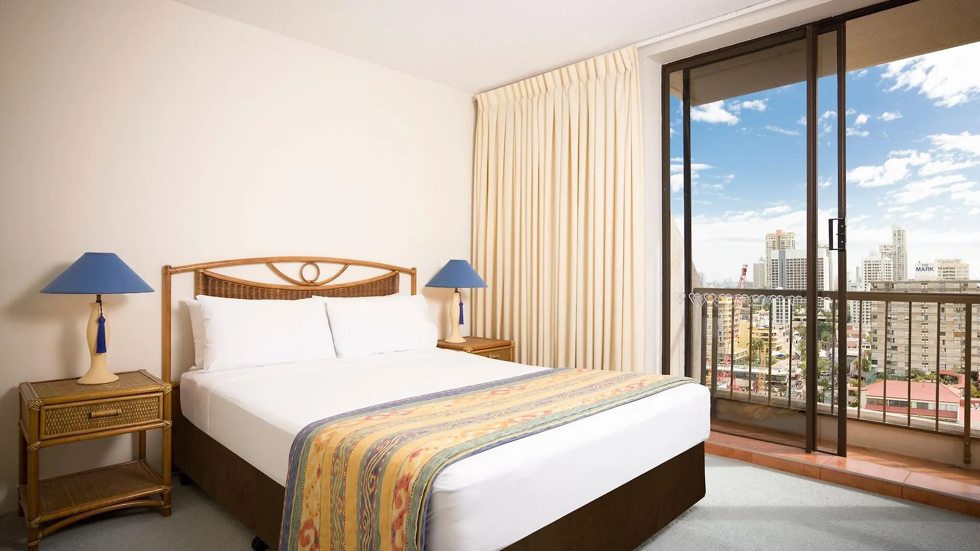 Paradise Centre Apartments Голд-Кост Австралия
