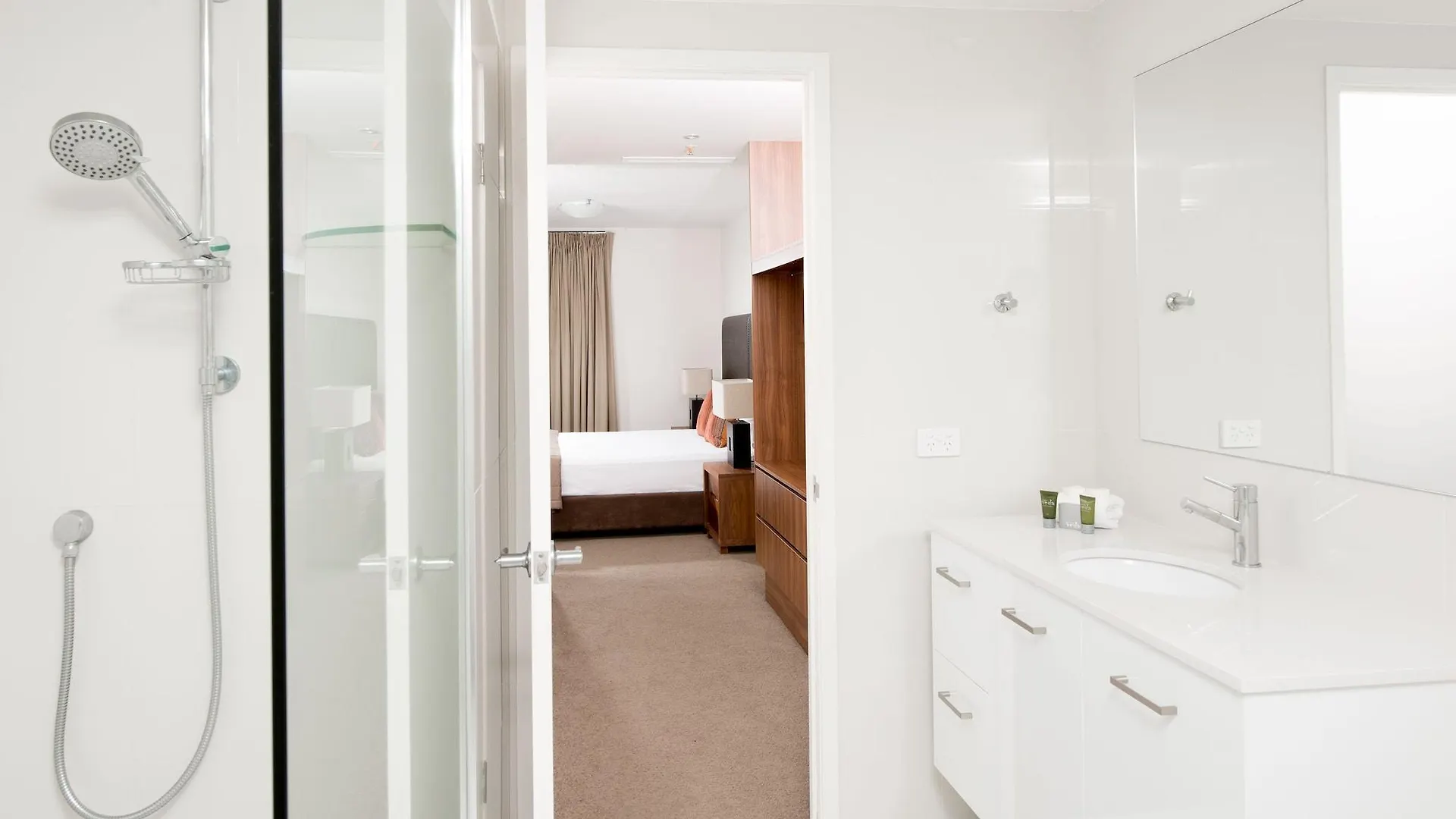Paradise Centre Apartments Голд-Кост Апарт-отель