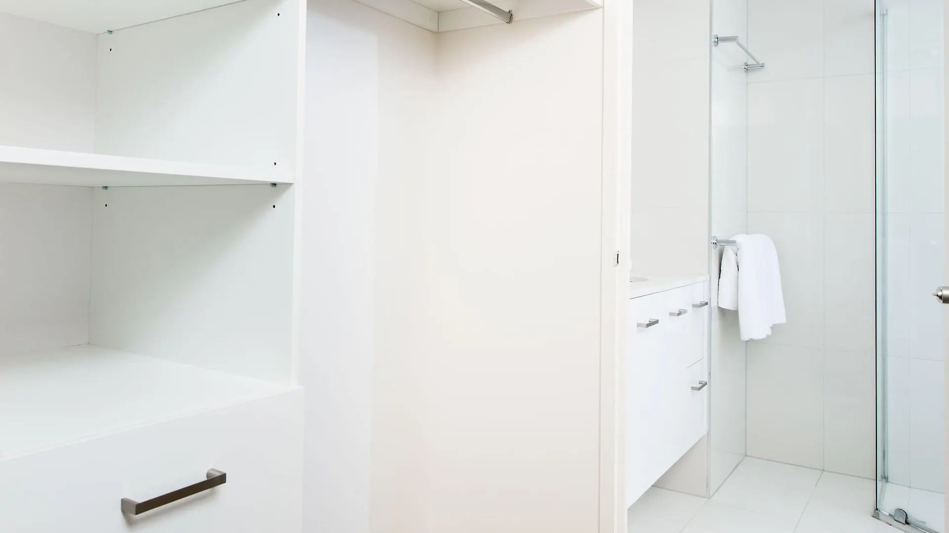 Paradise Centre Apartments Голд-Кост