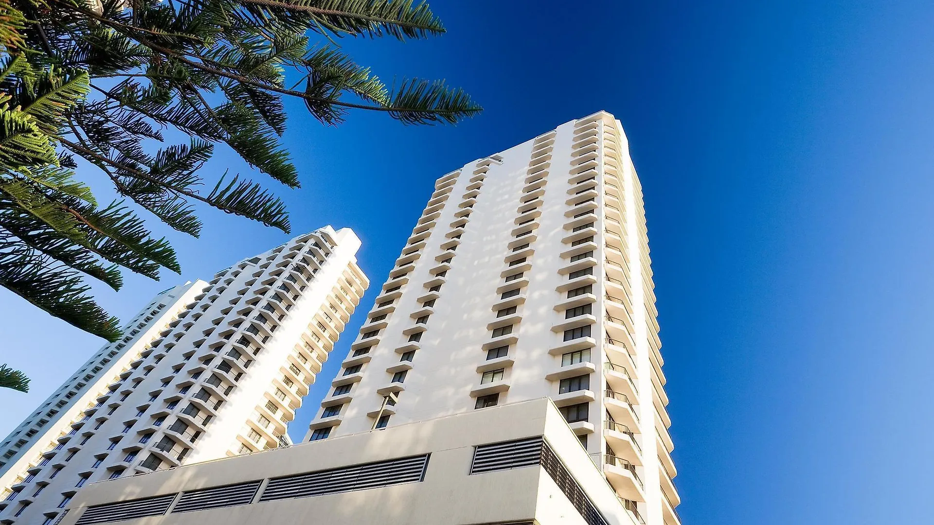 Paradise Centre Apartments Голд-Кост Апарт-отель
