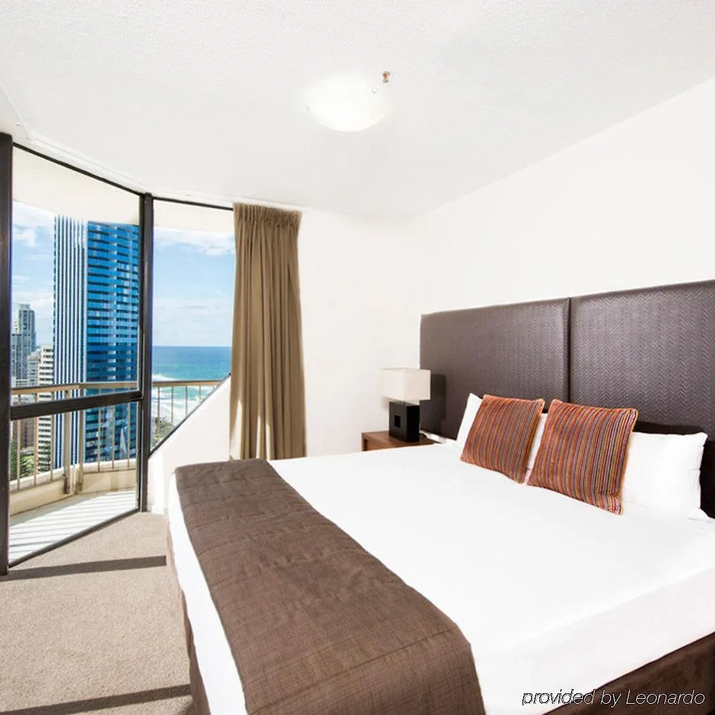 Paradise Centre Apartments Голд-Кост